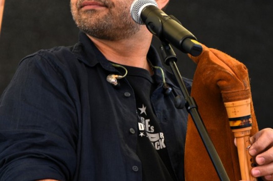 UN ARTISTE UNE RENCONTRE GUILLAUME LOPEZ